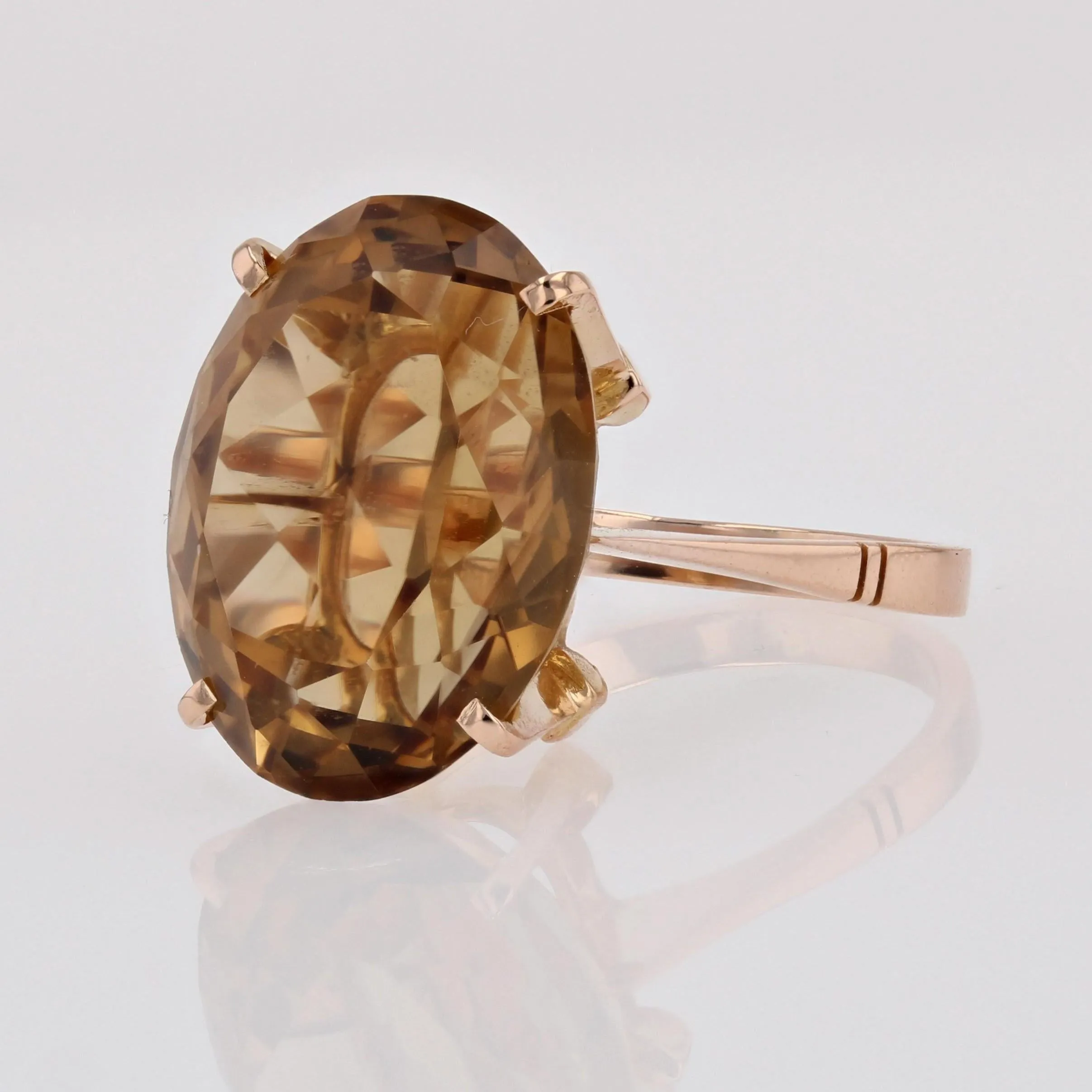 1960s 12 Carats Citrine 18 Karat Yellow Gold Cocktail Ring