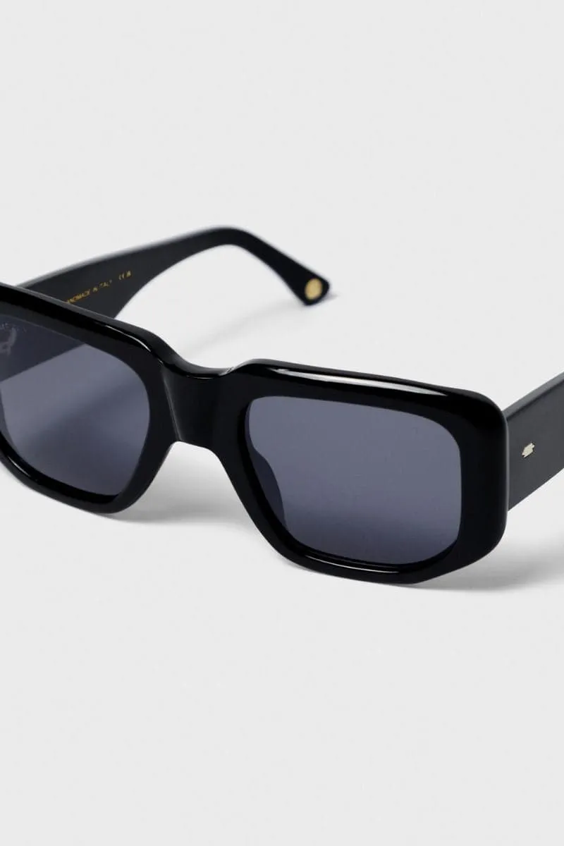 BLACK AMON OVERSIZED SUNGLASSES