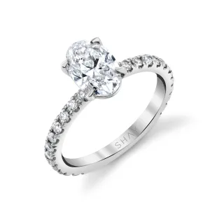 DIAMOND OVAL SOLITAIRE PINKY RING