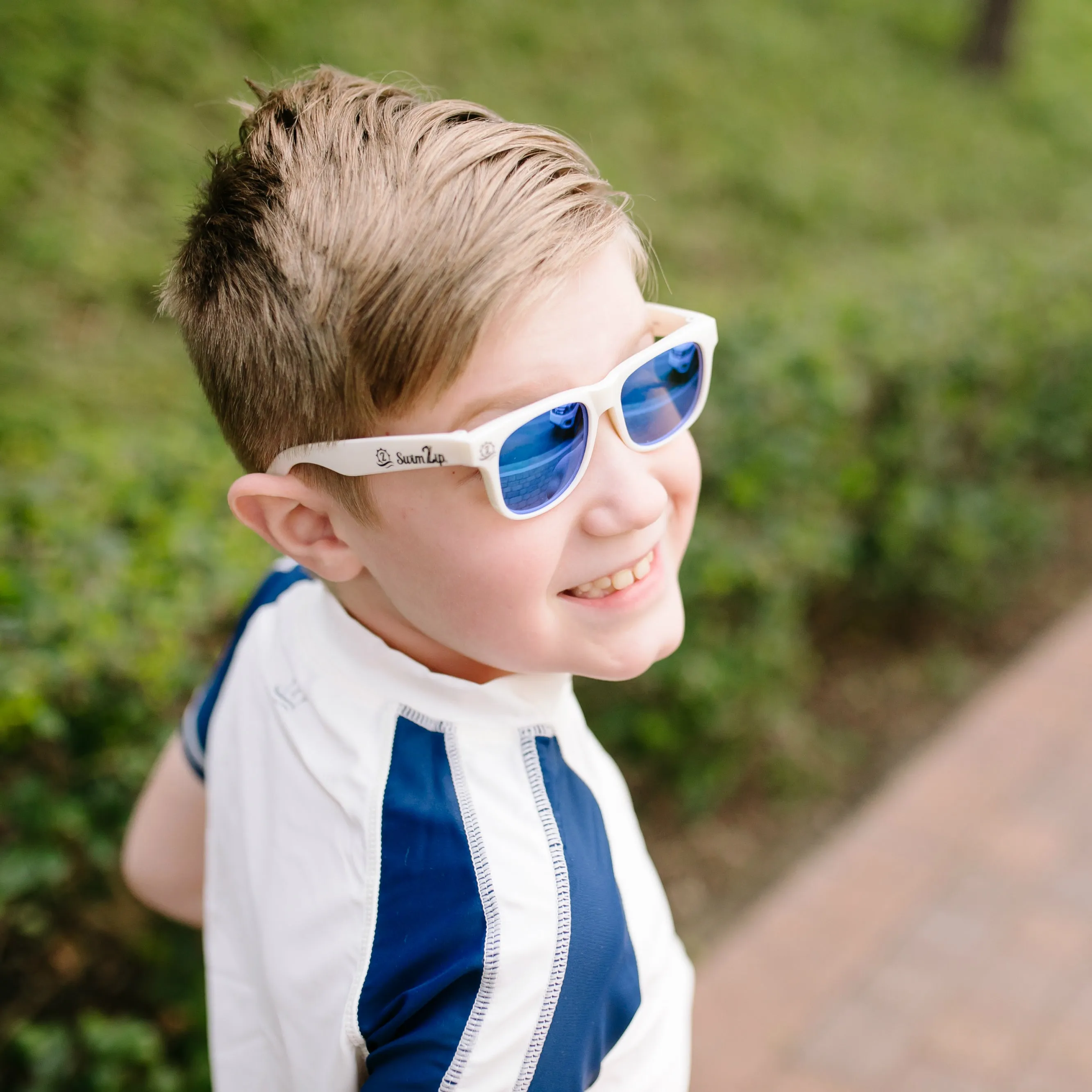 Kids Wayfarer Sunglasses - White