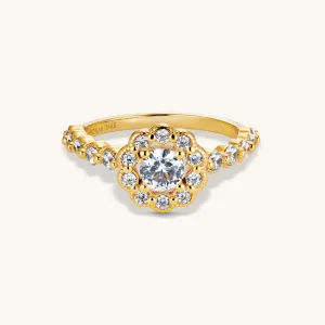 Maya Diamond Ring in Gold