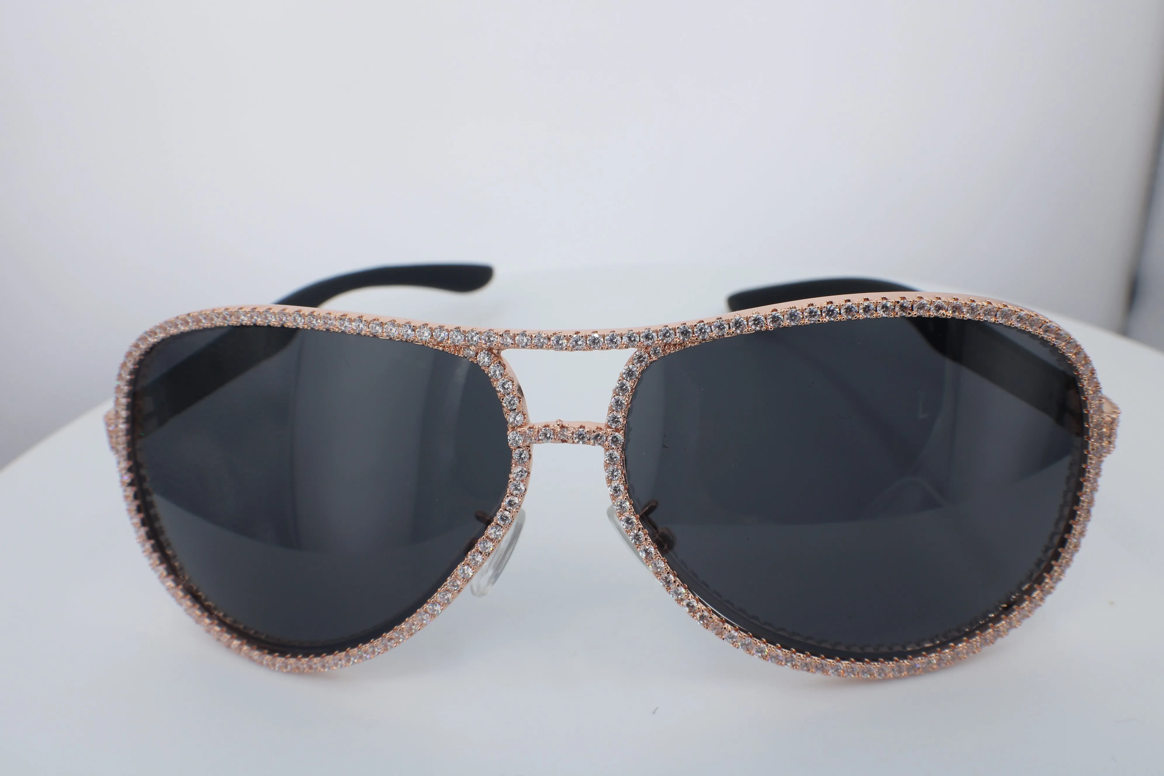 ROSE GOLD DIAMOND SHADES