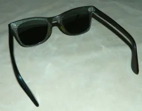 vintage 1950s Ray Ban WAYFARER sunglasses B&L gray plastic frames